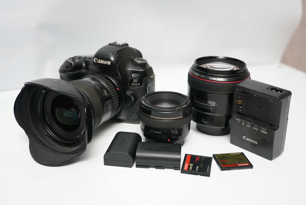 Canon EOS 5D Mark IV Professional Set