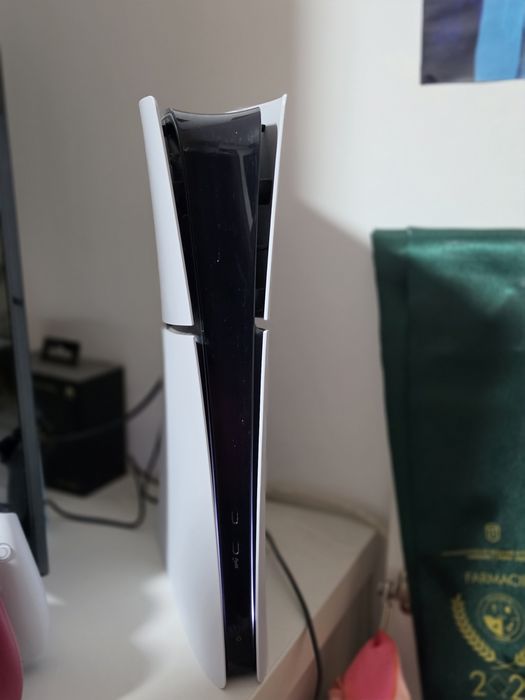 Playstation 5 CA NOU !!