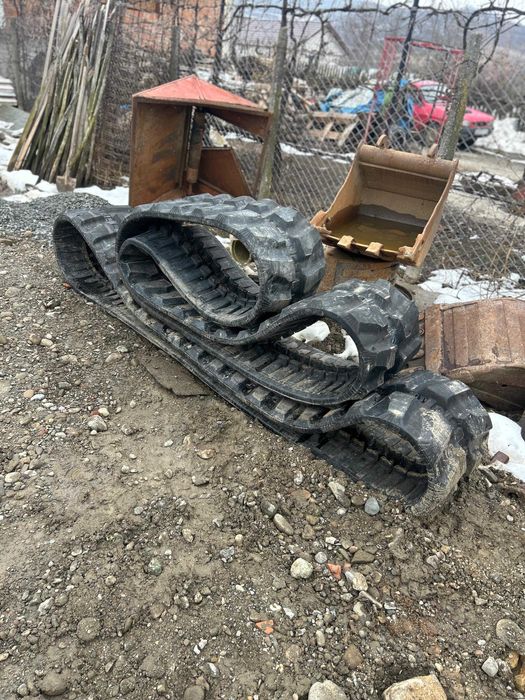 Vand senile excavator 450-76-82