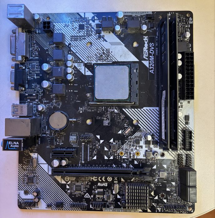 Продам материнскую плату