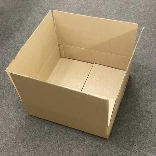 Коробка картонная 51*51*14см