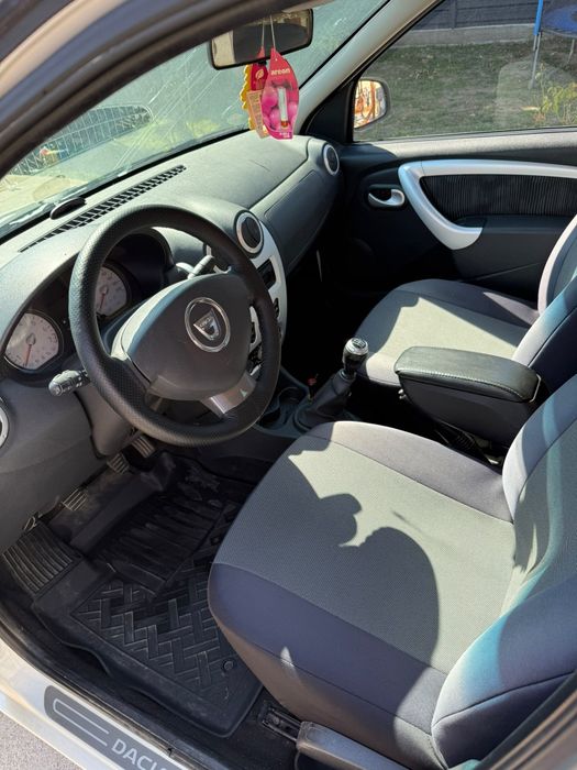 Vând Dacia Logan 1.5 diesel
