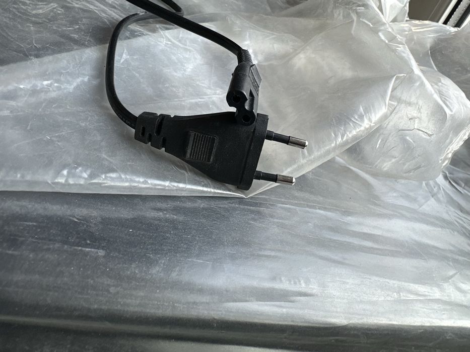 Сетевой фильтр, кабель питания