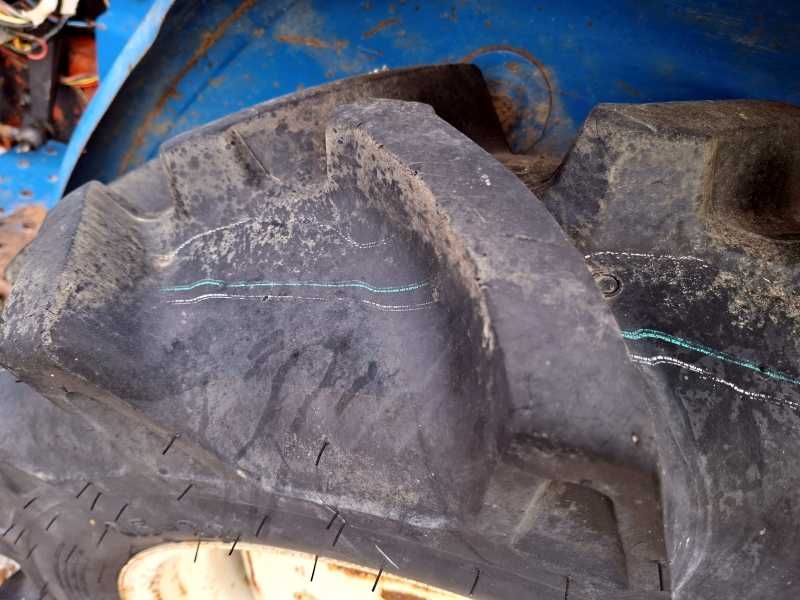 Японски трактор ISEKI TU2100 21 к.с. 4WD - ДЖЕЙ ТРЕЙДИНГ