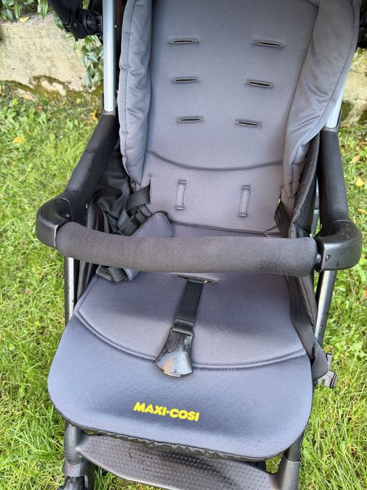 Продавам бебешка количка Maxi Cosi