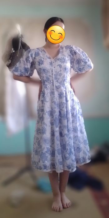 Vecherniy ko'ylak sotiladi