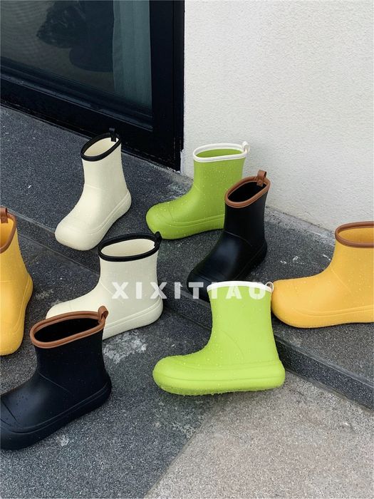 Ботинка для мужчин и женщин