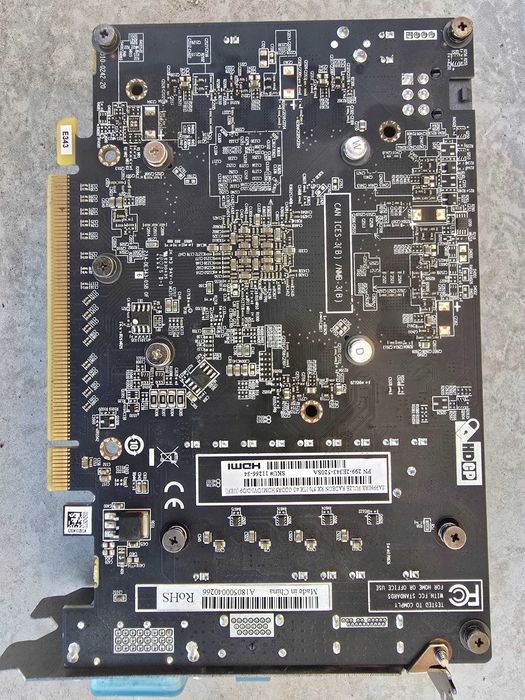 36 Placi Video Sapphire Pulse RX570 4GB
