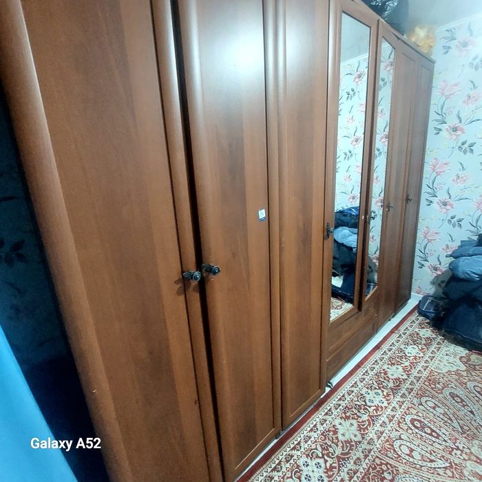 Шкаф бу сатылады