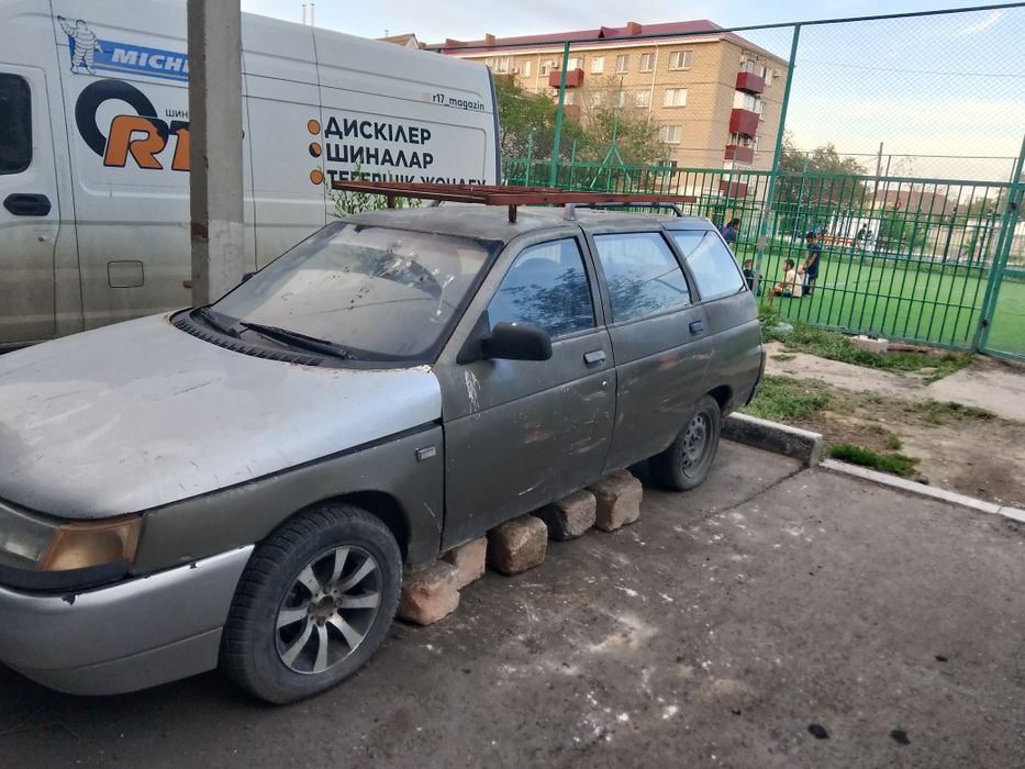 Запчастьям продаются