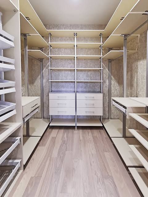 Индивидуальные шкафы и гардеробы NordOak