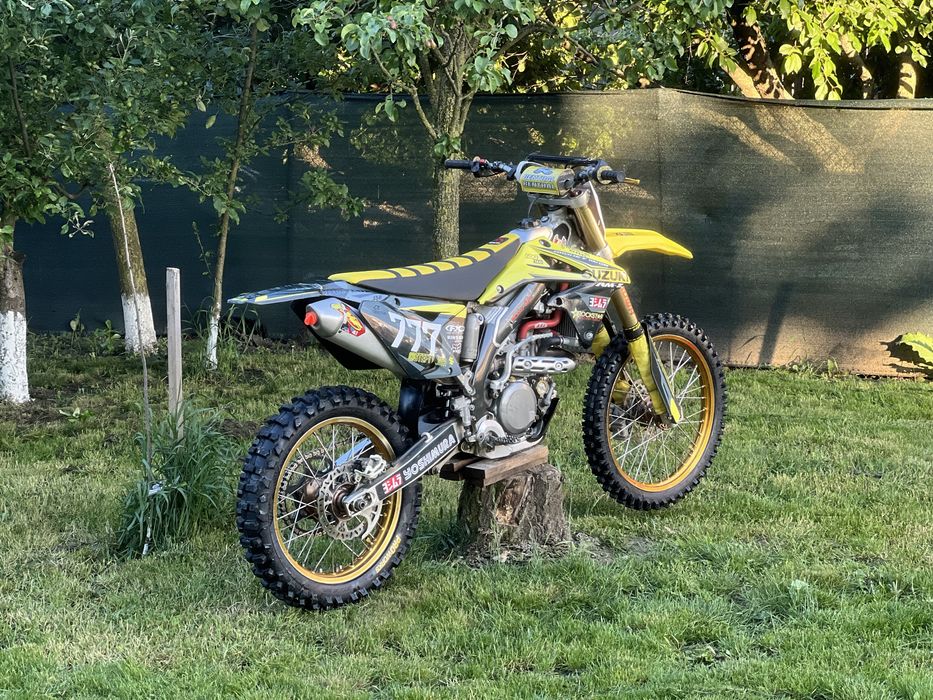 Suzuki RM-Z 450, 30 ore impecabil[yamaha, honda, kawasaki, ktm)