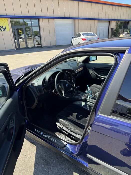 Bmw e36 325i продам