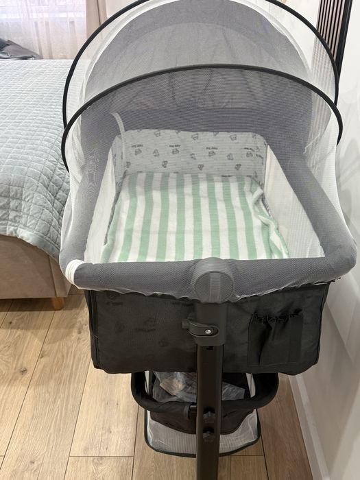 Продам кроватку ! Новая  , просто собрали и стоит