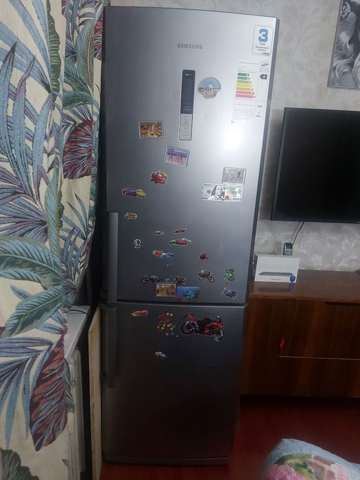 Холодильник Samsung RL 46 RECMG