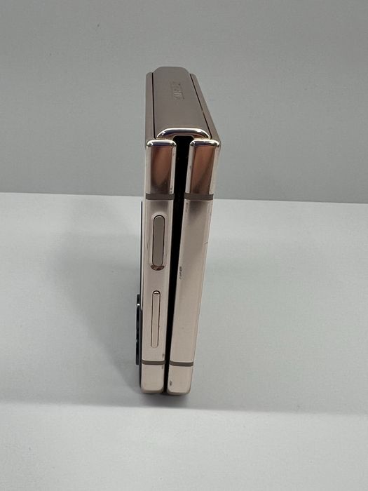 Samsung Z Flip4 defect piese 128GB