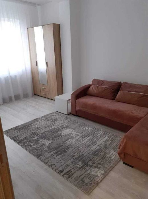 apartament de inchiriat 6 luni