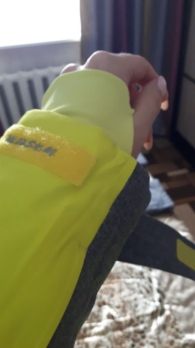 Продам горнолыжный костюм