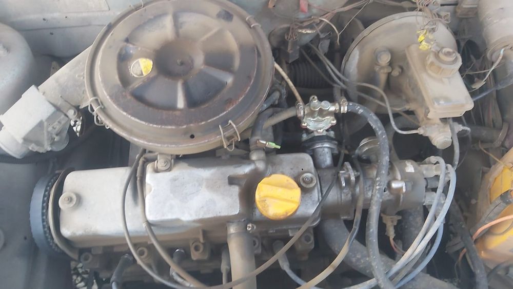 Продам двигатель 8ми клапанный