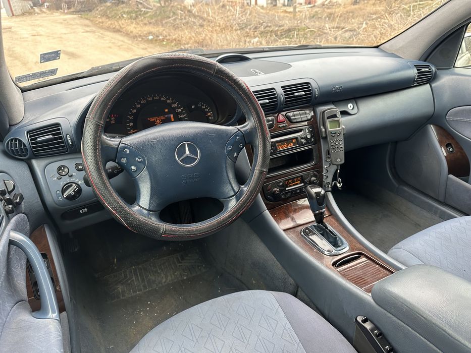 Mercedes C270 на части