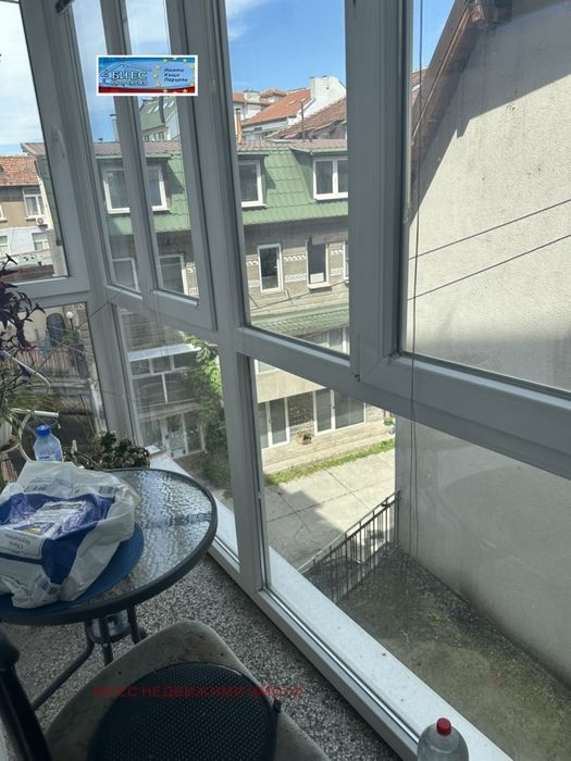 Продажба 3-стаен гр. София - Център 103m²