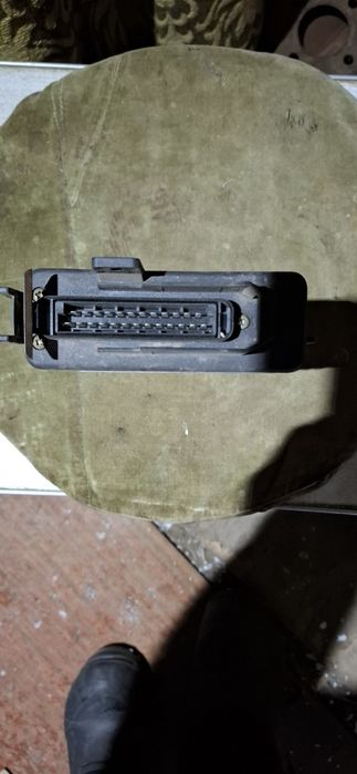 Продам эбу фольксваген пассат б3