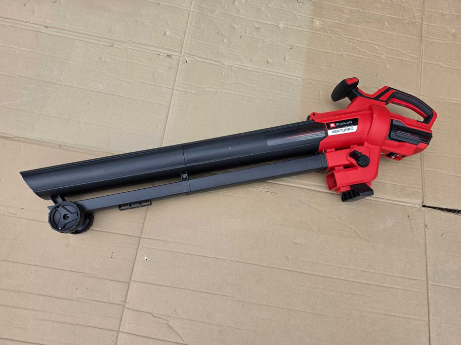 Suflanta de frunze pe acumulator Einhell VENTURRO 18/210