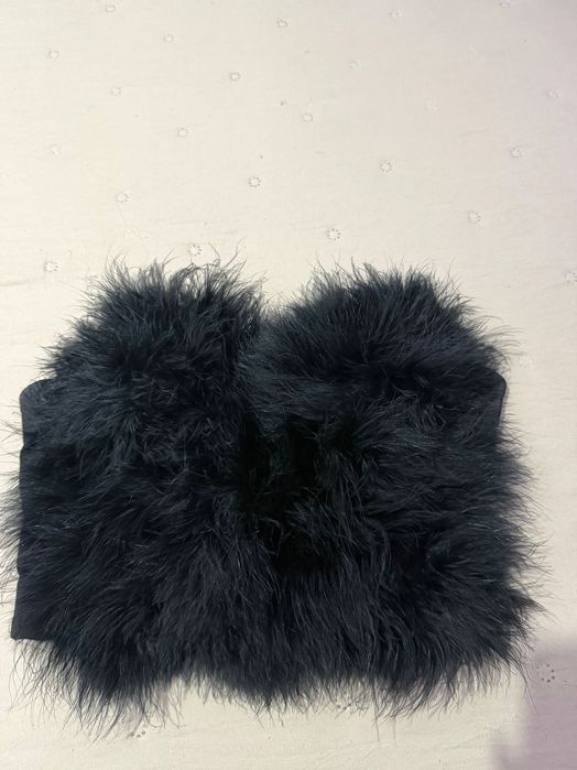 BERSHKA Якета, дънки, потник с пера и къса блузка