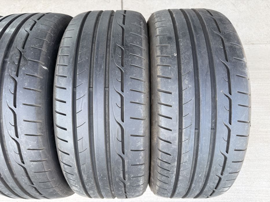 4бр. ОТЛИЧНИ Летни Гуми С Борд 225/45R/19 -DUNLOP- DOT:4918- 7.0мм+6.5мм