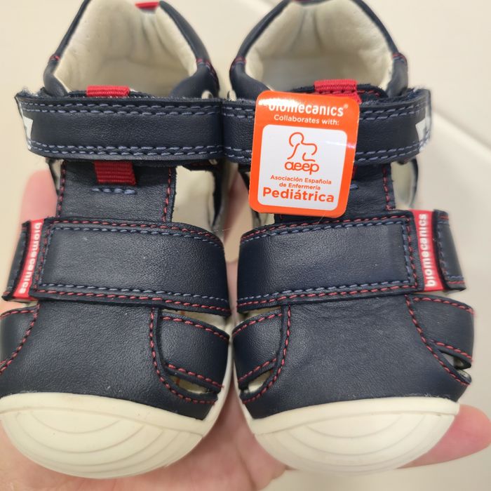 Кожени сандали Biomecanics