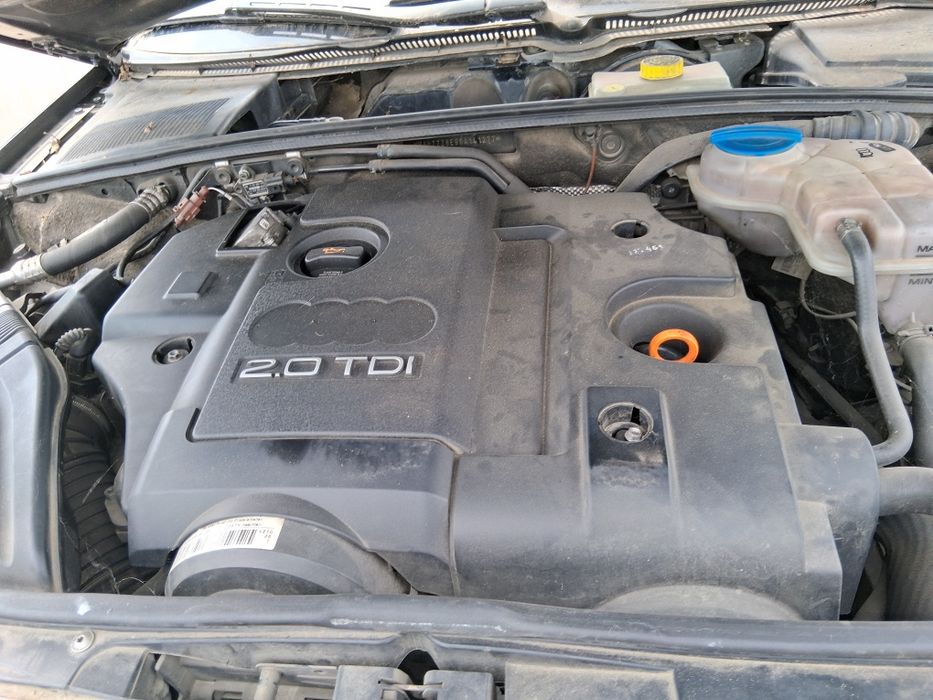 Dezmembrez Audi a4 b7 s line 2.0 bpw