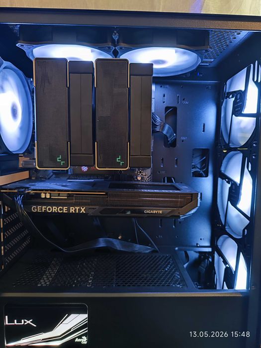 Геймърски Ryzen 7 7800X3D, RTX 5050 8GB, RAM 32GB DDR5