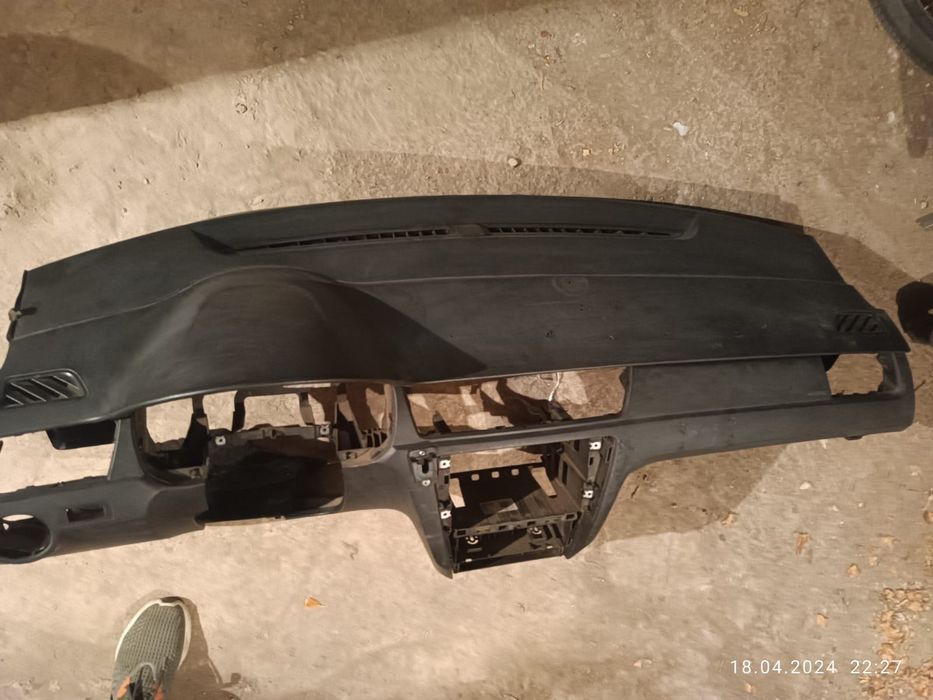 Тарпеда, торпедо, центральная панель потолок Skoda