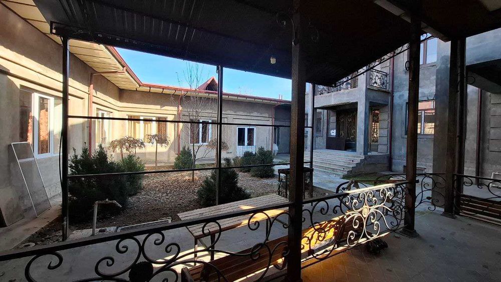 Олим Полвонда 6 сотих ер 10 хона арендага берилади