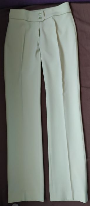 Costum cu pantalon verde olive