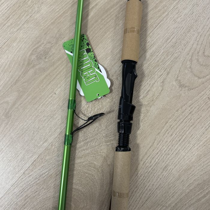 Сомски Спининг MadCat Green Series 2,45 Акция 40-150G