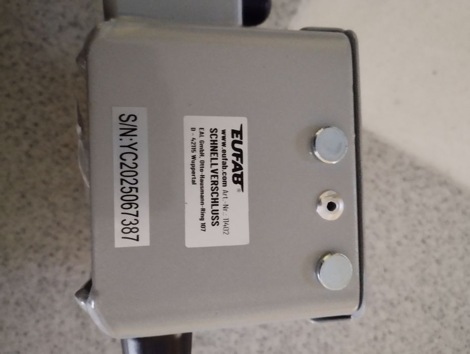 Закопчалка за багажник