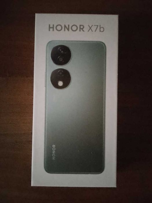 Vând telefon Honor X7 b