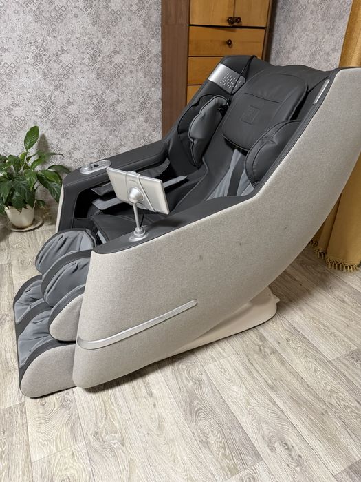 Продам массажное кресло