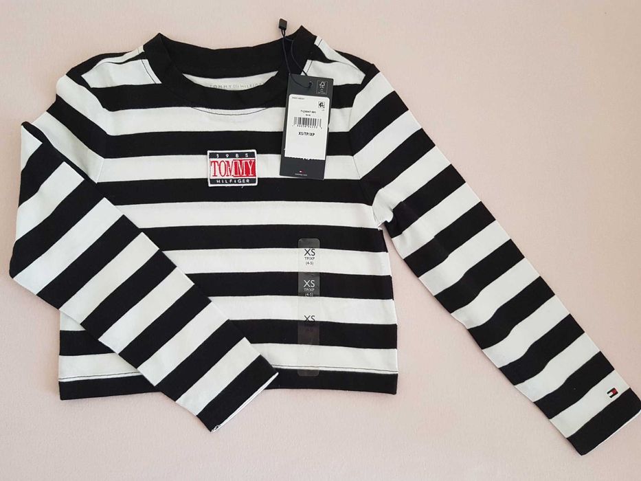 Нова блузка Tommy Hilfiger, размер 4-5 год.