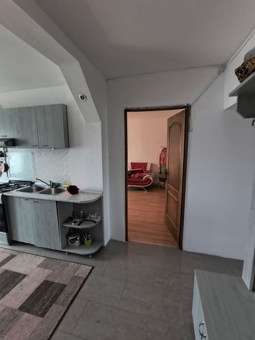 Vând apartament 3camere