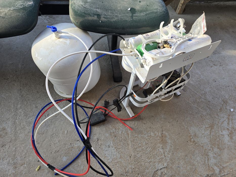 Фильтр для воды, почти новый