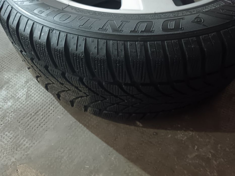 Anvelope iarna Dunlop Winter Sort 4D 225 50 R17  98H. XL