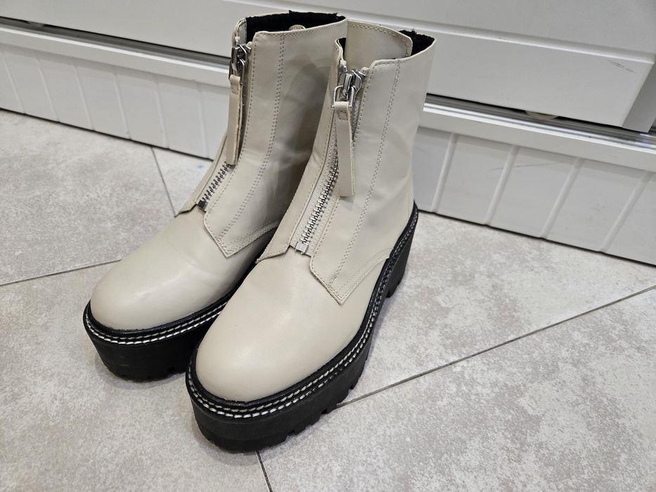Бели боти H&M 38 номер