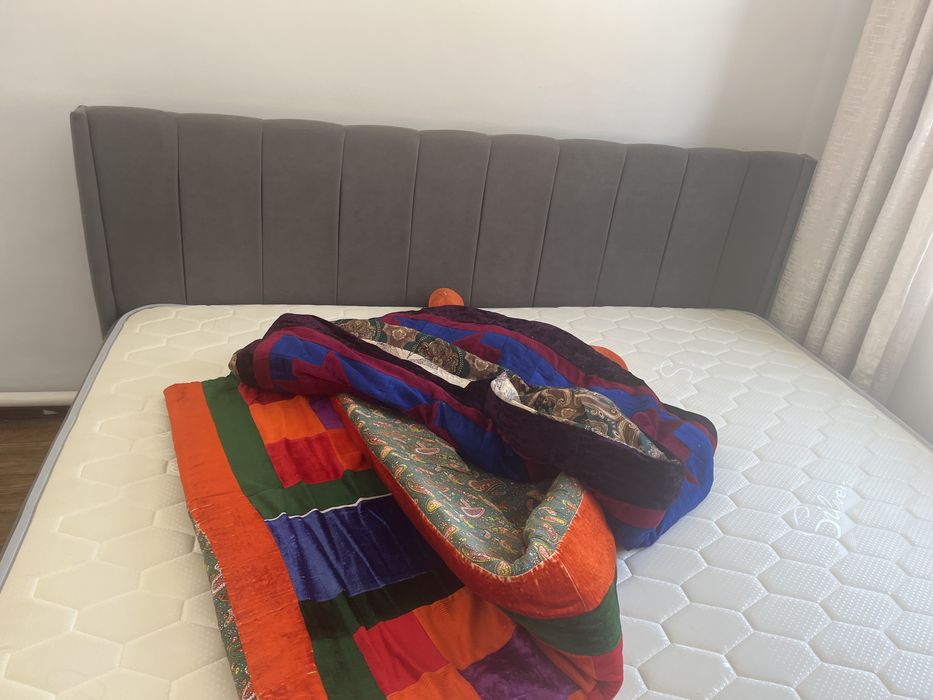 Кровать двухместная