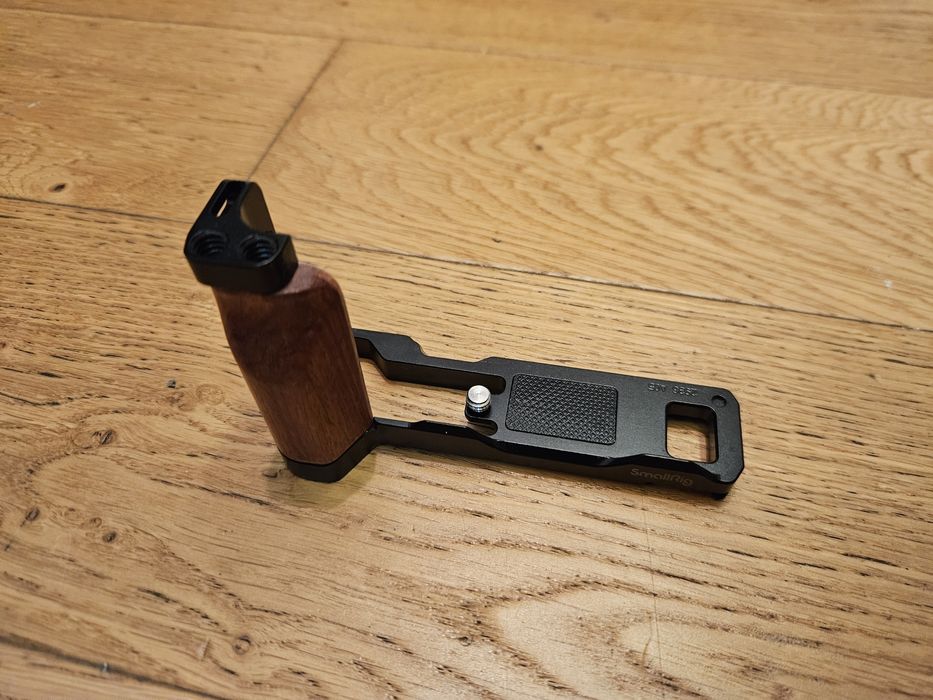 Vand pachet Rig si telecomanda Sony ZV1, Rig Grip Baterie