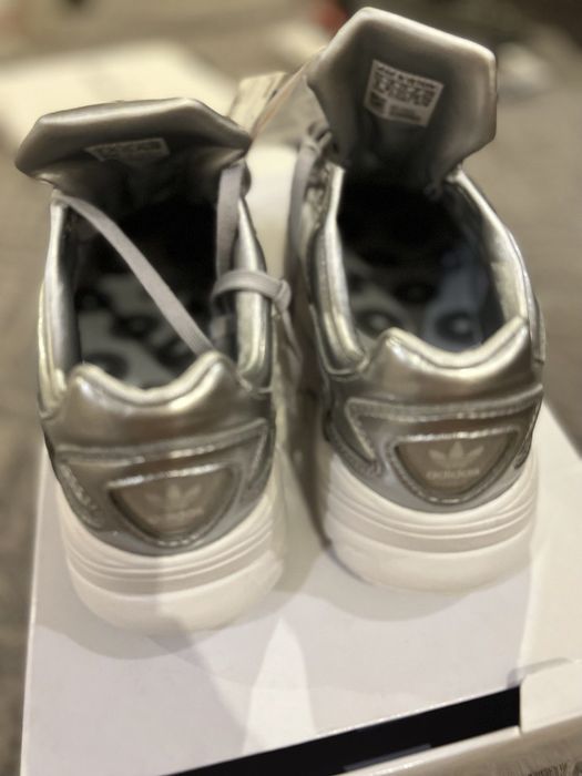 Michael Kors. Adidas