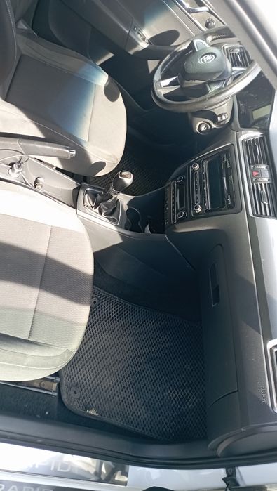 Шкода рапид 2014 года