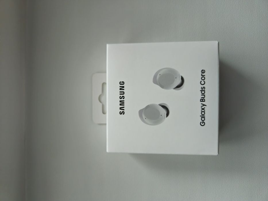 Продам наушники Samsung