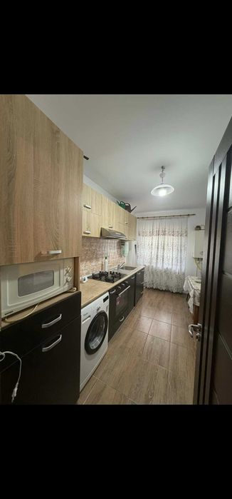 Apartament 3 camere Buhusi